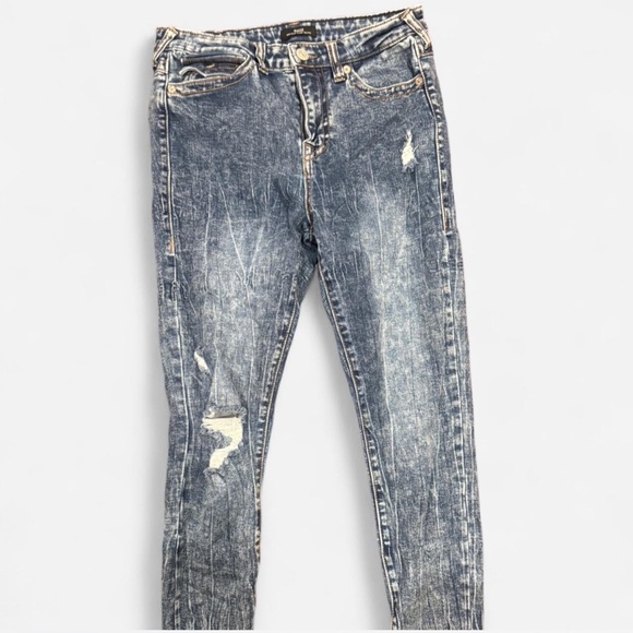 True Religion Women's Acid Wash Super Skinny Jeans - Picture 2 of 5